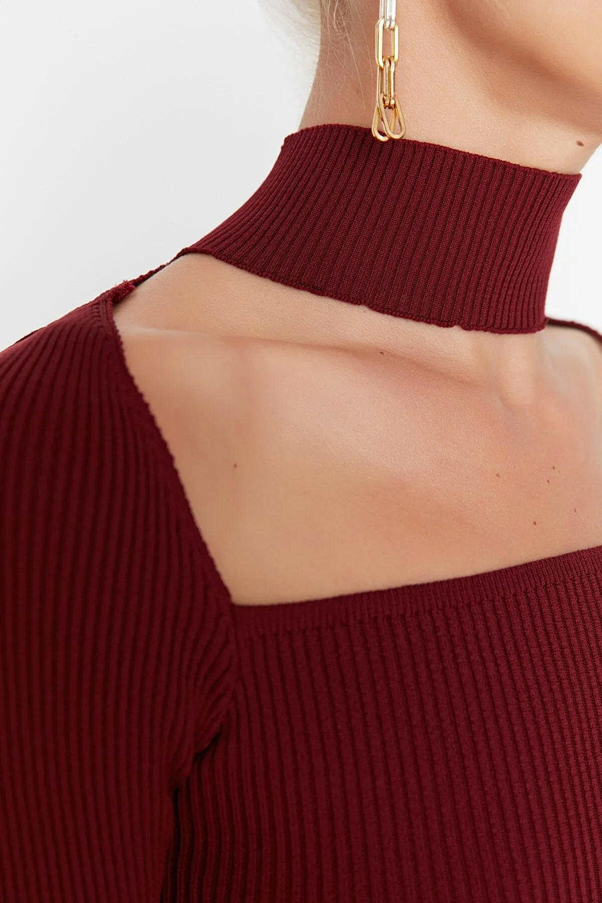 Burgundy knit top