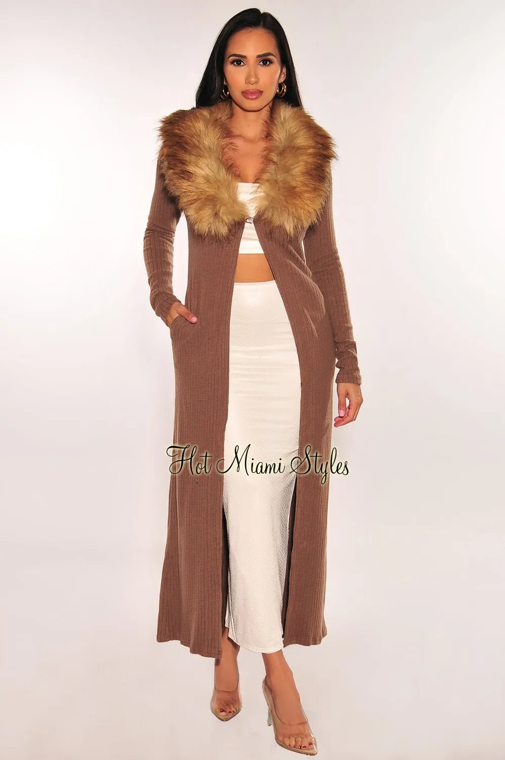 Chocolate Ribbed Knit Faux Fur Collar Long Sleeves Duster Coat