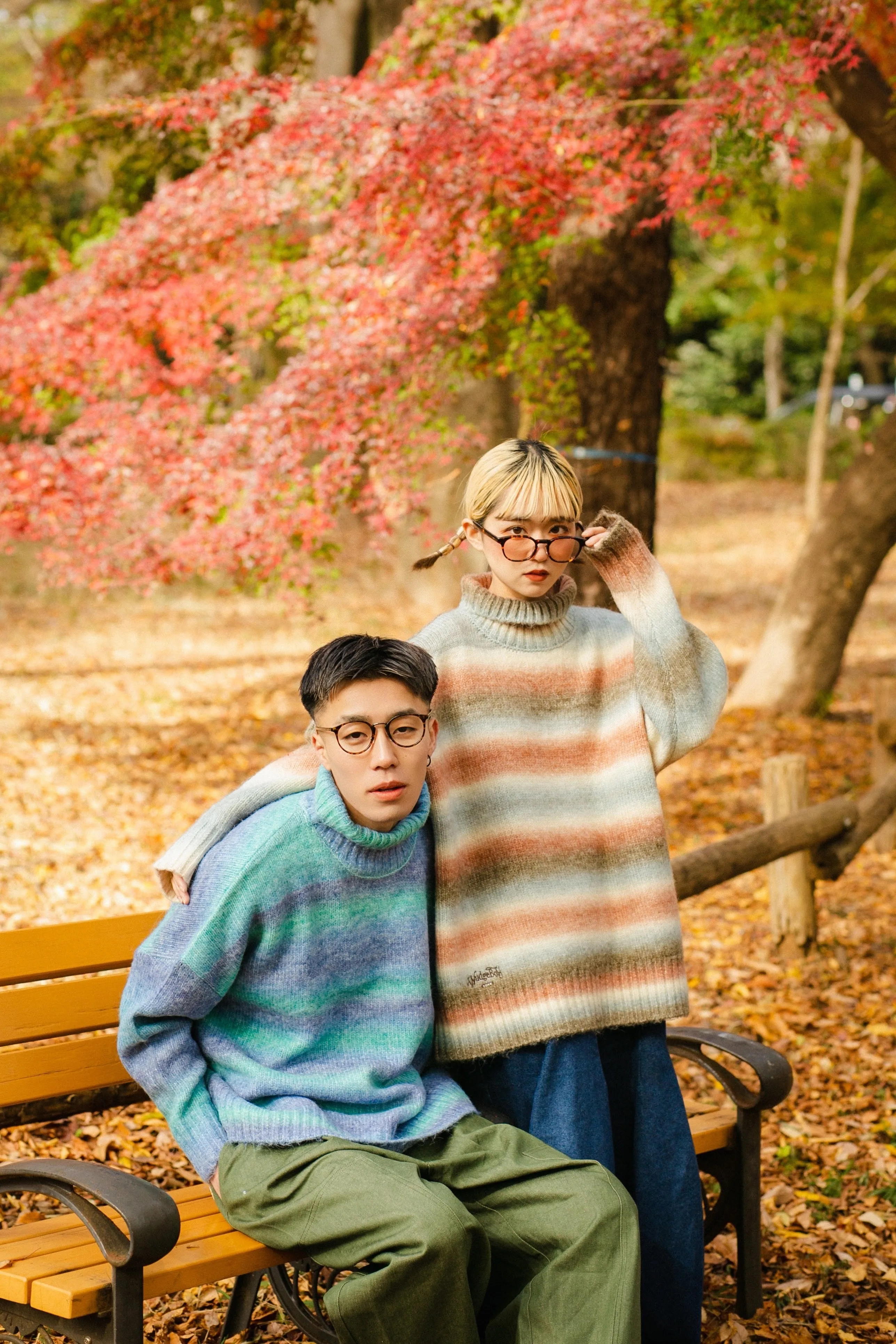 gradation turtleneck knit